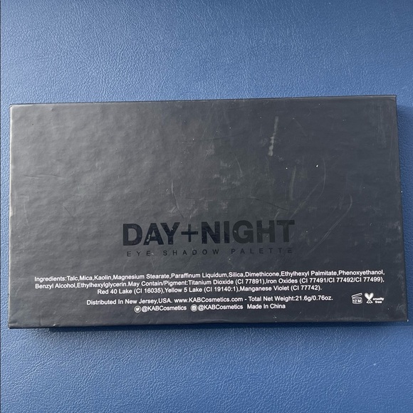 COPY - Kab Cosmetics Day + Night Palette - Picture 7 of 8